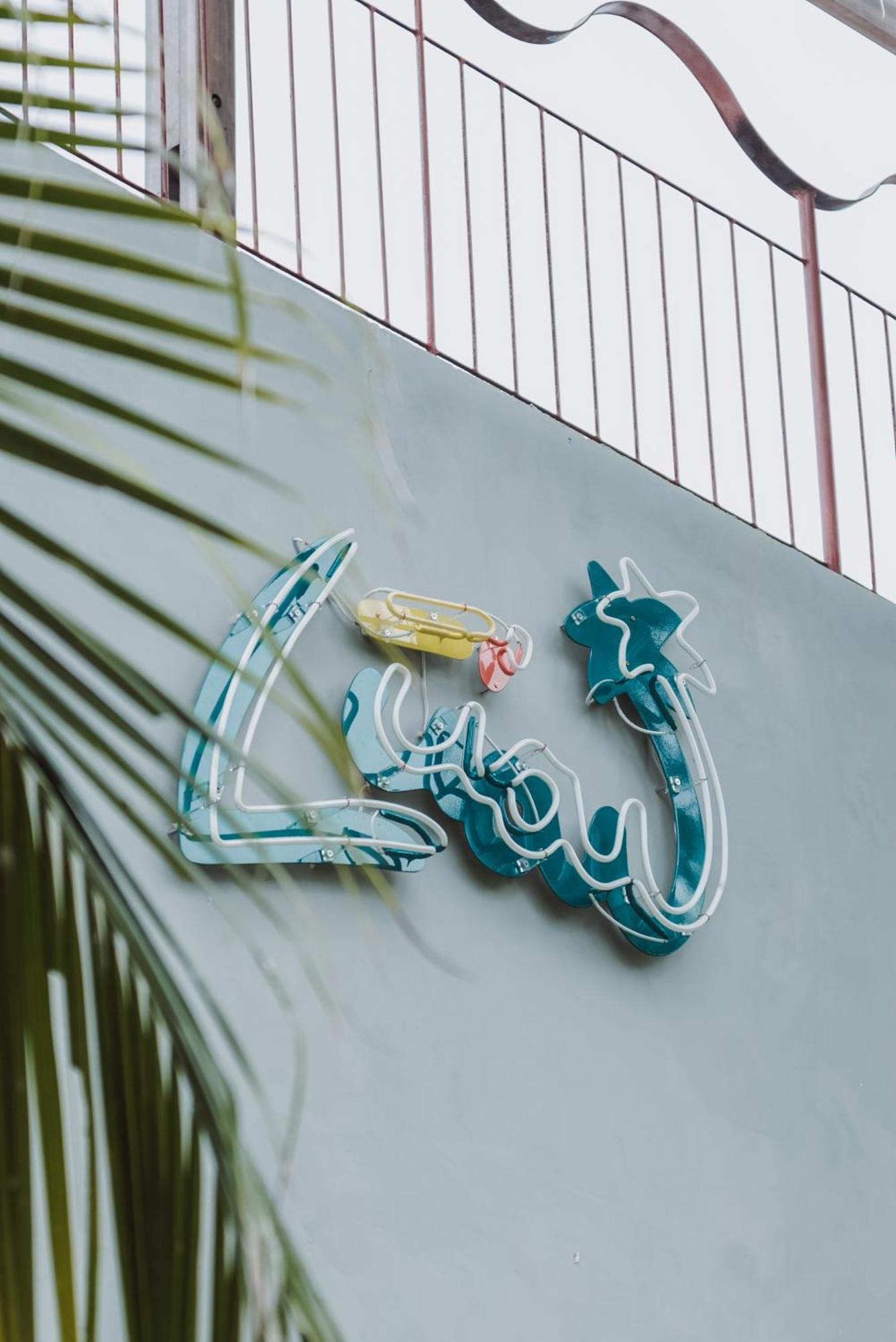 Luau Hotel Гуахиру Екстериор снимка